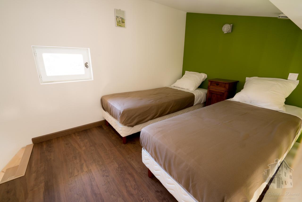 Le Relais Des Dames Bed & Breakfast นูวิลล์-โซร์-โซน ภายนอก รูปภาพ